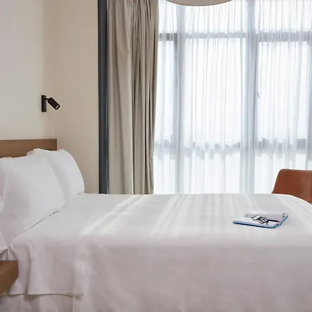 Trina 20 Hotel 2*