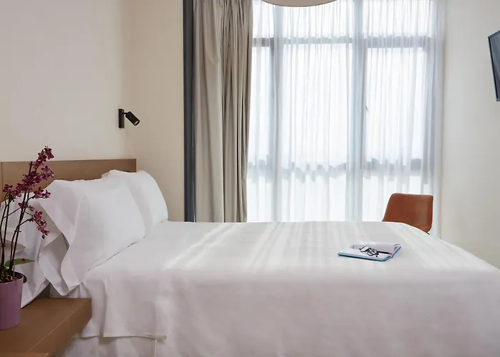Trina 20 Hotel 2*